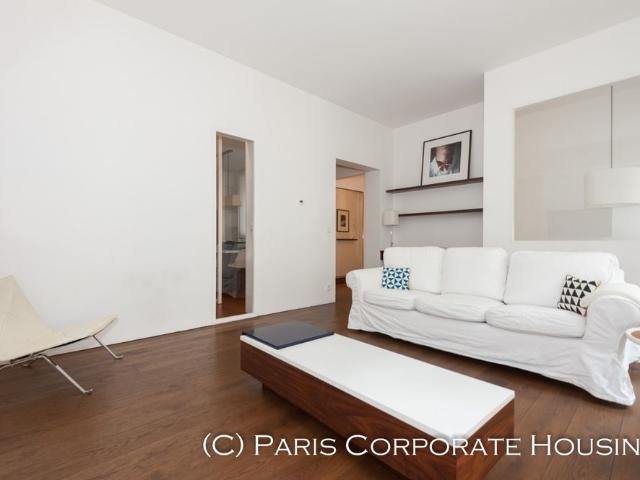 rue de Verneuil, 75007, Paris