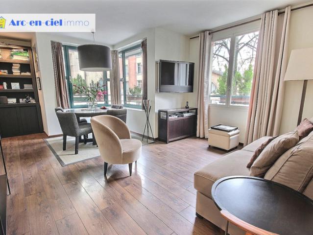 Rue des Francs Bourgeois Coeur du Marais 50m2
