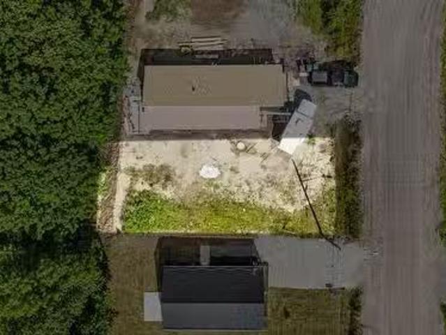 Rue Des Tailleurs De Pierre, Stanstead Ville, QC, J0B 1E4.