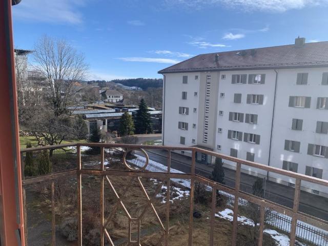 Rue du Chasseral 6 apartment 2nd West