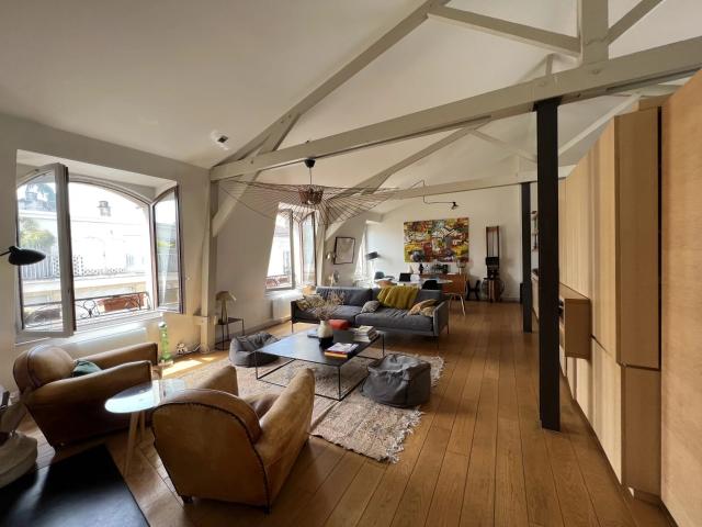 Rue du Parchamp Magnifique duplex familial – 4 chambres – Beau