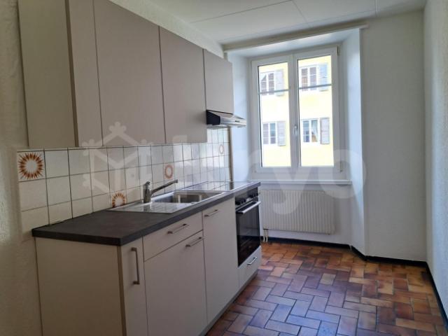 Rue du Puits 18, 3 Zimmer Wohnung im 2. Stock, neu gestrichen