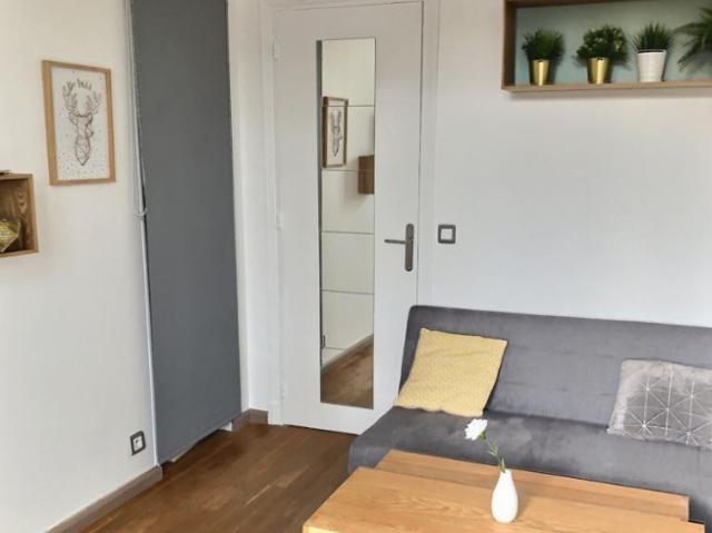RUE MADAME DE STAEL Studio MEUBLE 22m², Clichy