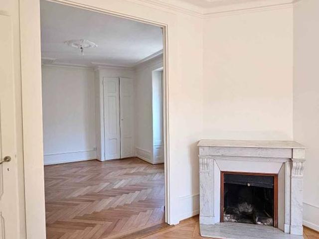Rue Micheli du Crest 1, 1205 Geneva