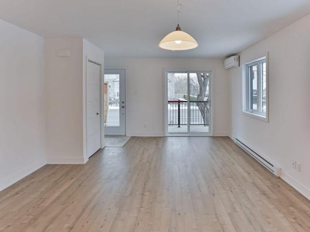 Rue Notre Dame, J5Y 1C9, Repentigny