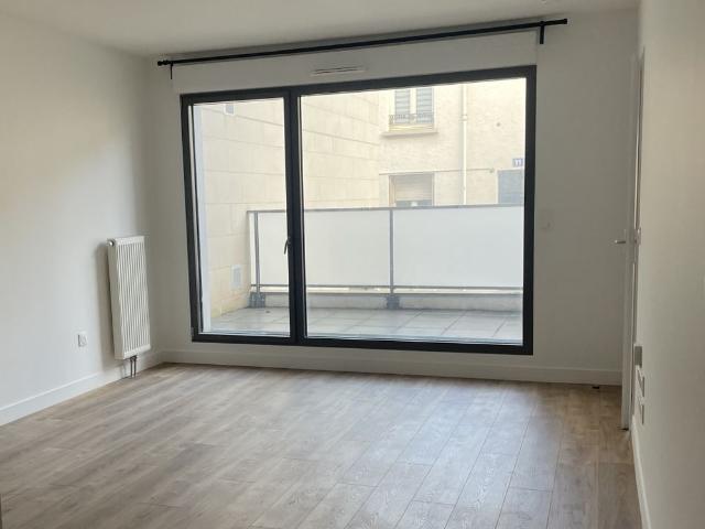 RUE SAINT NICAISE, Reims