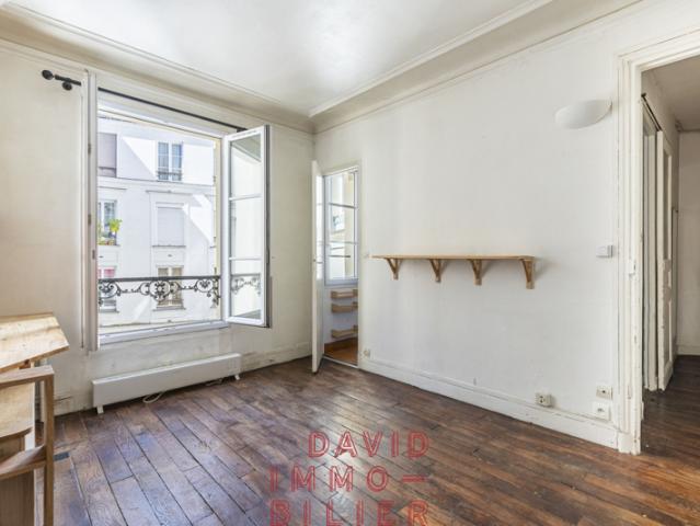 RUE SIMART studio 22.26 m² calme luminosité