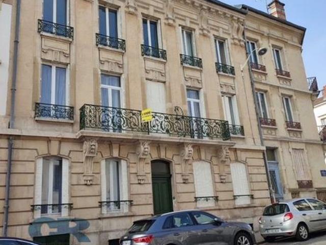 Rue Verlaine 3 pièces à vendre