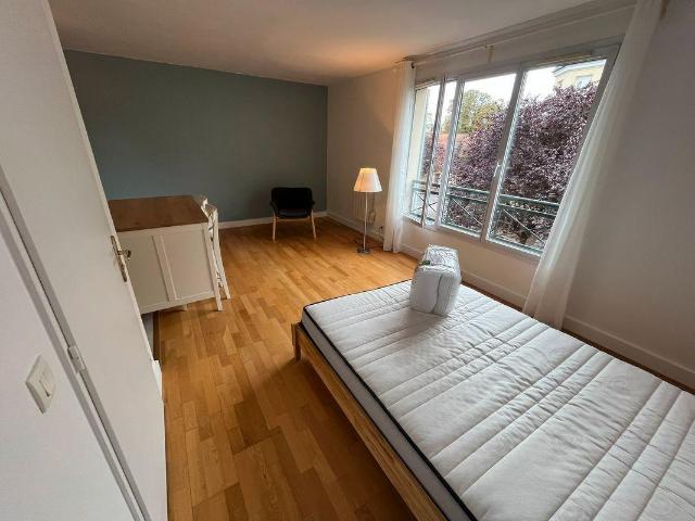 Rueil centre Studio 31m2 meublé + Cave + Parking