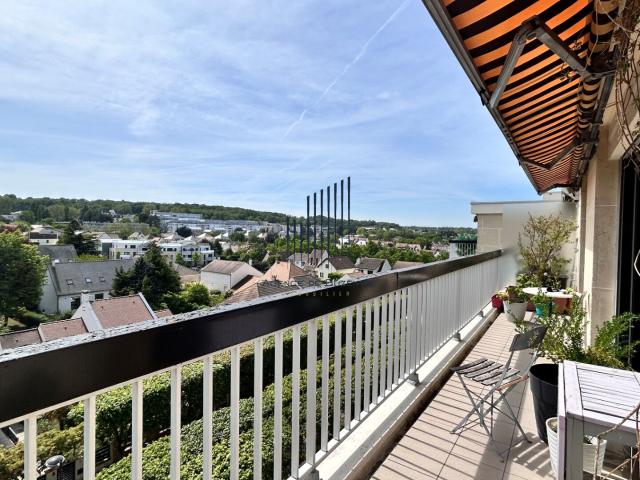 Rueil Malmaison 7 pièces 131m2