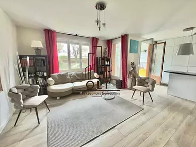 Rueil Malmaison 92500 Achat / Vente appartement 2 pièces t2 terrasse