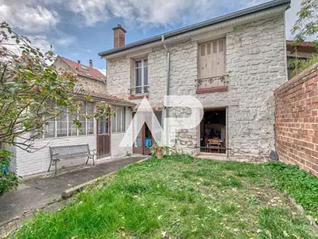 Rueil Malmaison 92500 Achat / Vente maison 10 pièces t10 cave parking