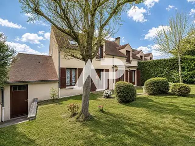 Rueil Malmaison 92500 Achat / Vente maison 7 pièces t7 au dernier étage terrasse