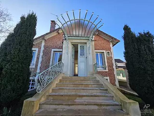 Rueil Malmaison 92500 Location maison 6 pièces t6