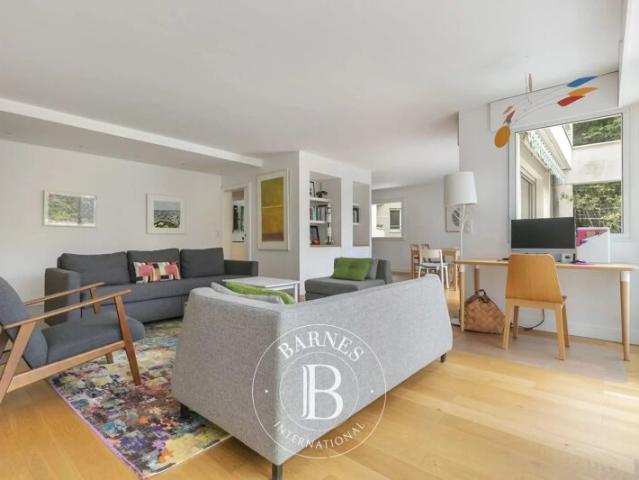 Rueil Malmaison, Appartement 4 Chambres 159 m² en location