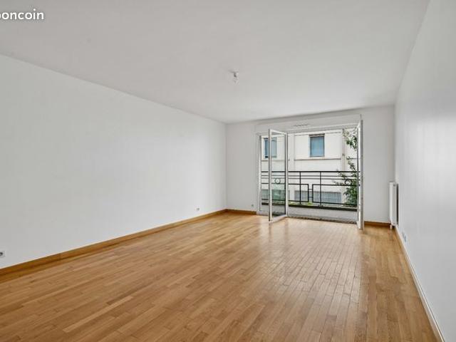 Rueil Malmaison Appartement 4 pièces avec balcon