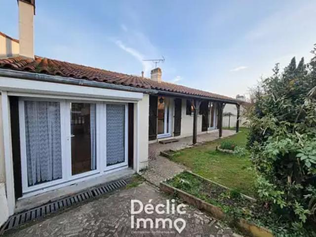 Ruelle sur Touvre 16600 Achat / Vente maison 5 pièces t5 au dernier étage balcon