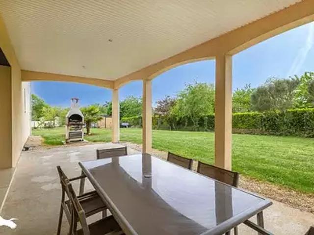 Ruffec 16700 Achat / Vente maison 5 pièces t5