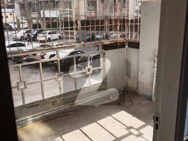 Rufi Green city Apartment Available for Rent Prime Location on Gulistan e Jauhar Block 18