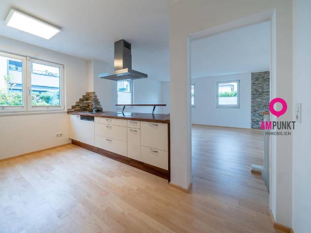 Ruhe genießen. Stadt spüren. Ihre Garten Maisonette in der Josefiau