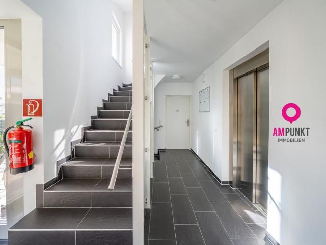 Ruhe genießen. Stadt spüren. Ihre Garten Maisonette in der Josefiau