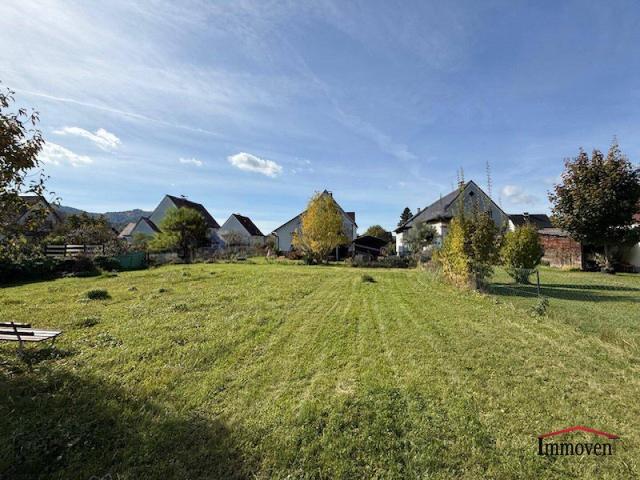 RUHE und SONNE PUR Ein schöner, sonniger und großzügiger Garten mit Einfamilienhaus!