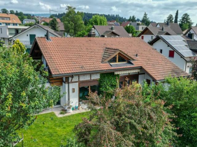 Ruheoase mit grossem Garten – 6.5 Zimmer Einfamilienhaus