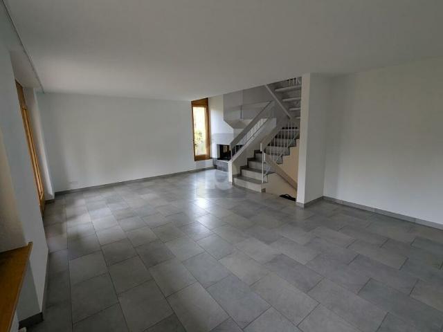 RUHEOASE MIT OFFENEM GRUNDRISS UND GARTEN