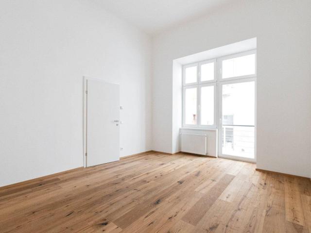Ruhelage Nähe Augarten! 2 Zimmer Altbau Erstbezug mit großer Hofterrasse!