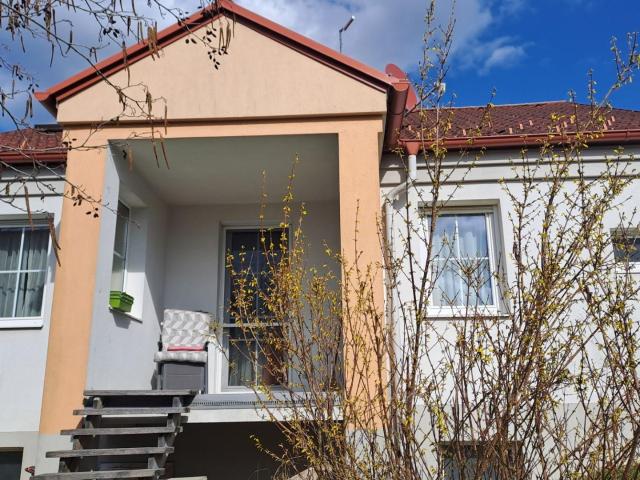 Ruhepol im Grünen: Freistehendes Einfamilienhaus Genossenschaft