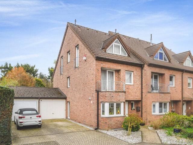 Ruhig und doch mitten in der City. Einfamilienhaus mit tollem Garten im Herzen der Düvelstadt