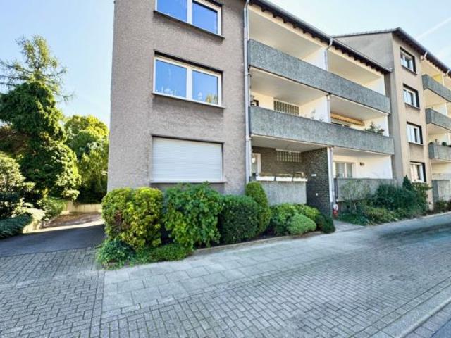 Ruhig wohnen nahe Volkspark & Gysenberg: 3.5 Zimmer Oase mit Balkon & Garage!