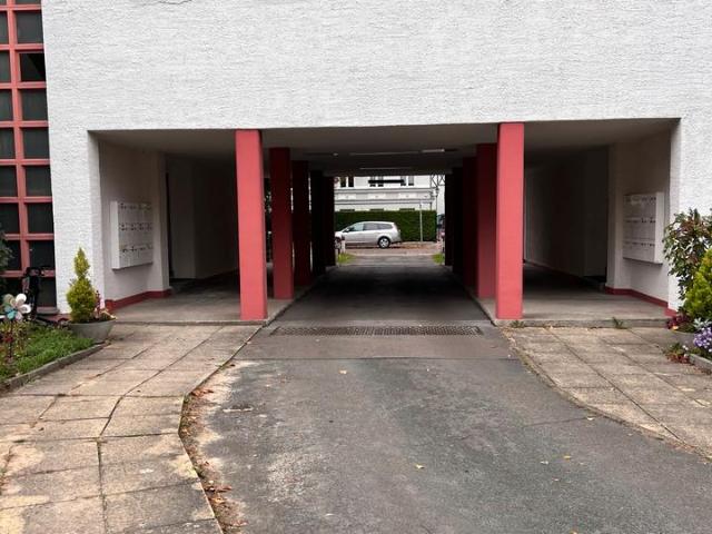 Ruhig wohnen Zentral leben 2,5 Zimmer mit Balkon, Stellplatz