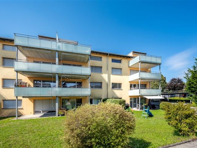 Ruhig gelegen & top ausgestattet Traumhafte Wohnung mit Balkon