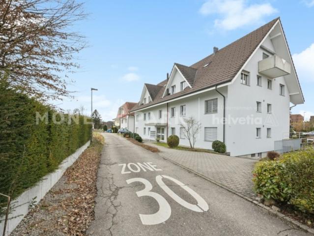 Ruhig gelegene 4.5 Zimmer Gartenwohnung mit Wintergarten