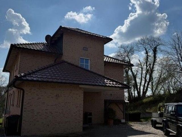Ruhig gelegene Wohnung mit Seeblick & direktem Seezugang in Schmalensee auf ca. 130 m² Wohnfläche !