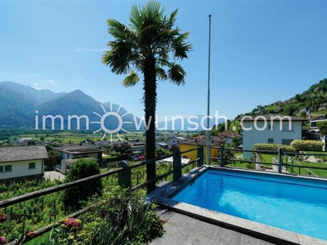 Ruhig gelegenes und gepflegtes 5 ½ Zi. Einfamilienhaus, mit Pool