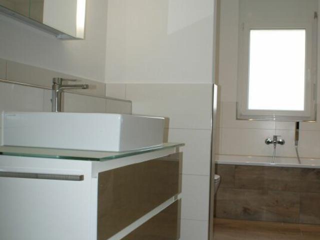 ruhige 3.5 Zi Dachwohnung mit 20m2 Sonnenterasse