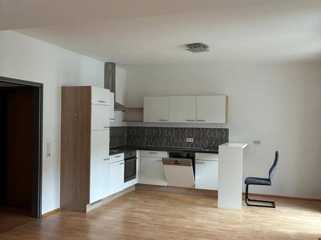 Ruhige 3 Zimmer Wohnung mit Balkon und Garage in Tamsweg