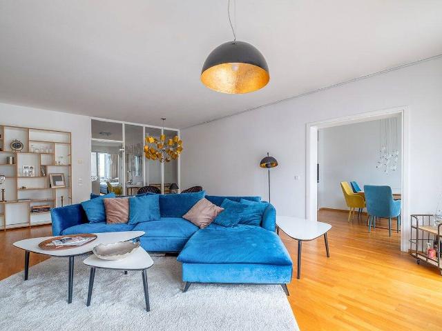 Ruhige 3 Zimmer Wohnung mit großzügigem Balkon in Berlin Mitte