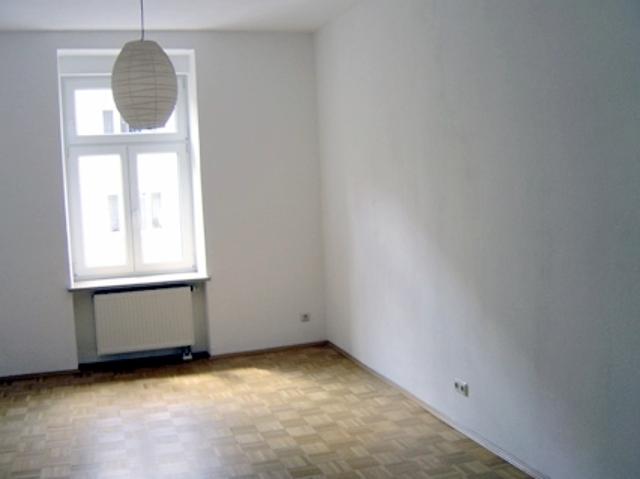 Ruhige 2 Zimmer Wohnung mit Balkon in der Isarvorstadt