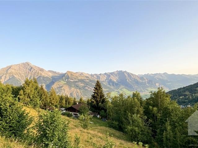 Ruhige Baugrundstücke mit außergewöhnlichem Panoramablick