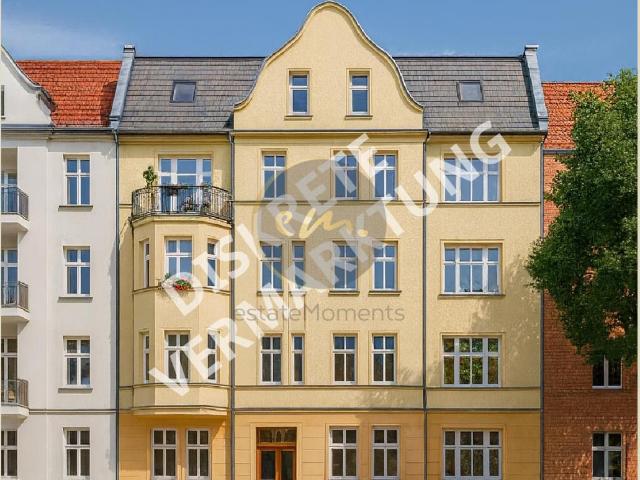 Ruhige Lage, gute Vermietbarkeit, Wohnungen bereits umfangreich modernisiert, Dachgeschoss ausbaubar