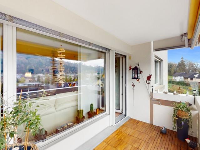 Ruhige Wohnung mit fantastischer Aussicht