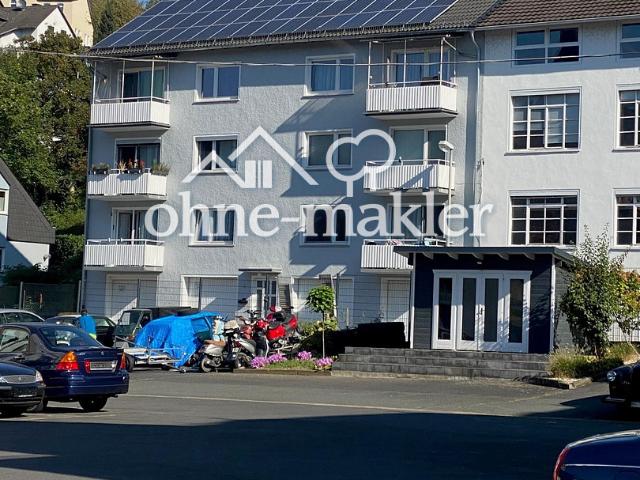 Ruhige und zentrale Wohnung mit Südbalkon und Tageslichtbad