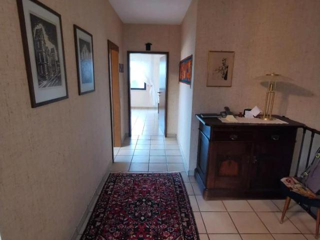 ruhiges Einfamilienhaus, großes Grundstück in Merzig Hilbringen