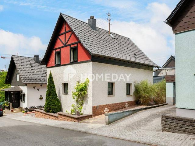 Ruhiges Wohnen am Waldrand Charmantes EFH mit Whirlpool, Terrasse und Friedrichsthal Bildstock