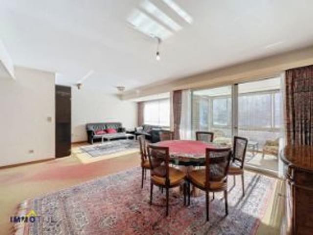 Ruim appartement met 3 kamers in hartje Aalst!
