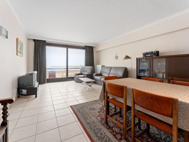 Ruim appartement met 3 slaapkamer op de Zeedijk VKZ470