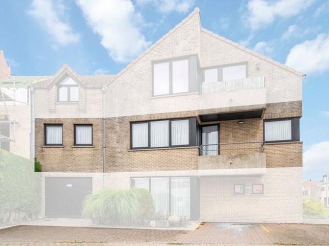 Ruim appartement met 3 slaapkamers en autostaanplaats in De